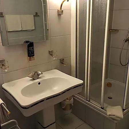 Hotell Hostaria Del Castello