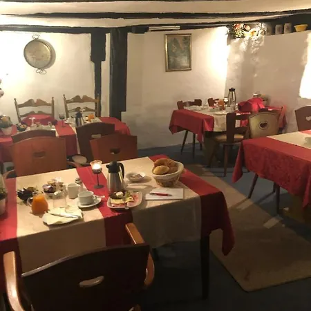 Hotell Hostaria Del Castello