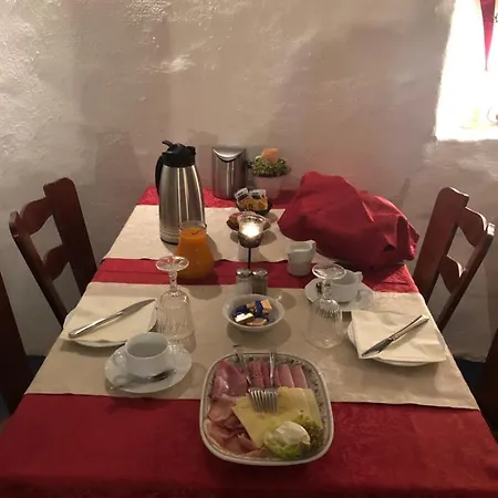 Hostaria Del Castello