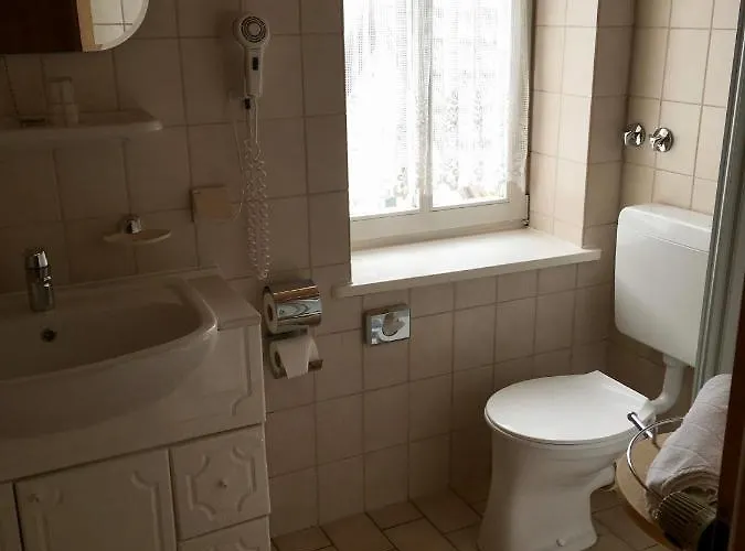 Hostaria Del Castello Otel *